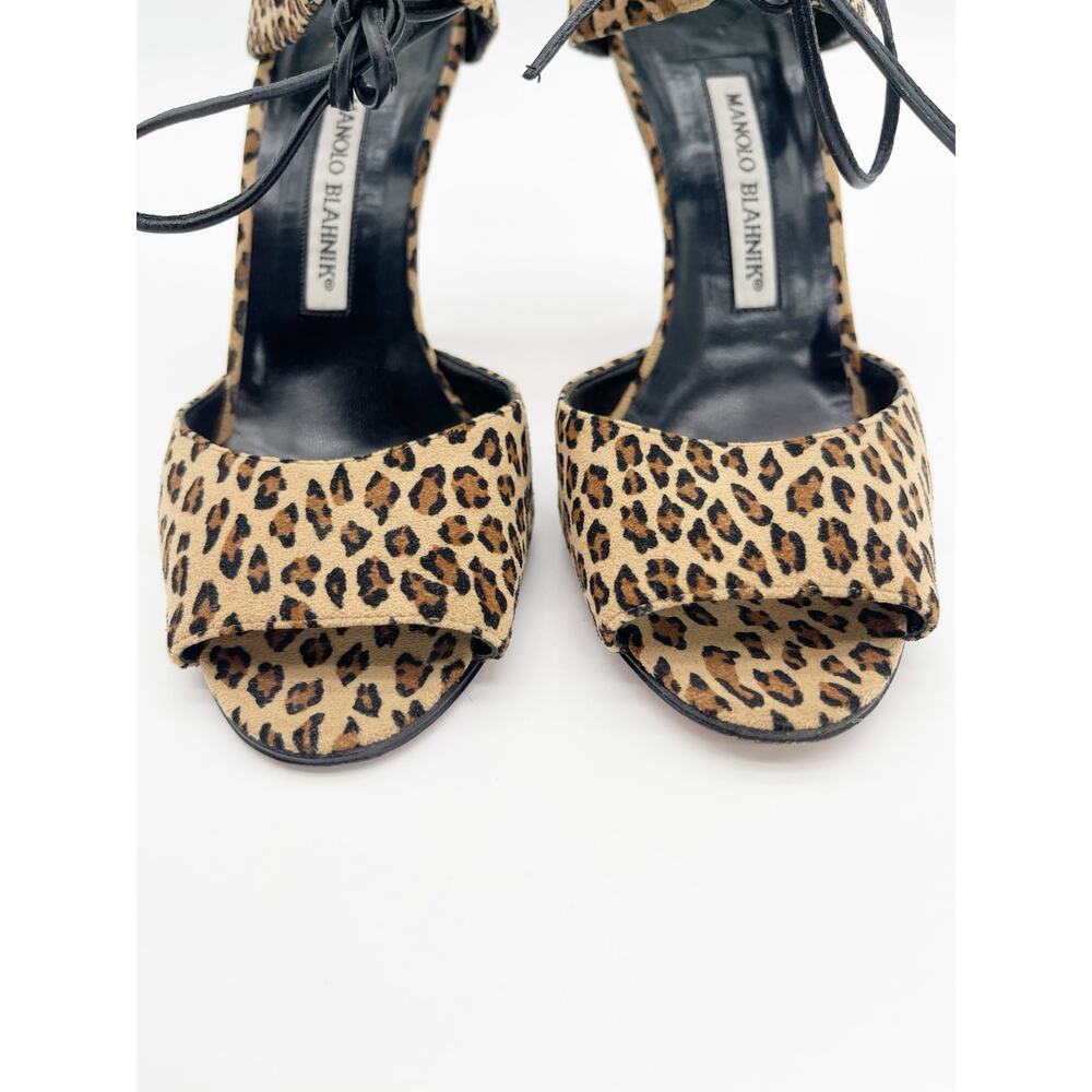 Manolo Blahnik Vintage y2k Leopard Print Suede Lace Up Ankle Strap Heels IT 38 - Picture 8 of 12